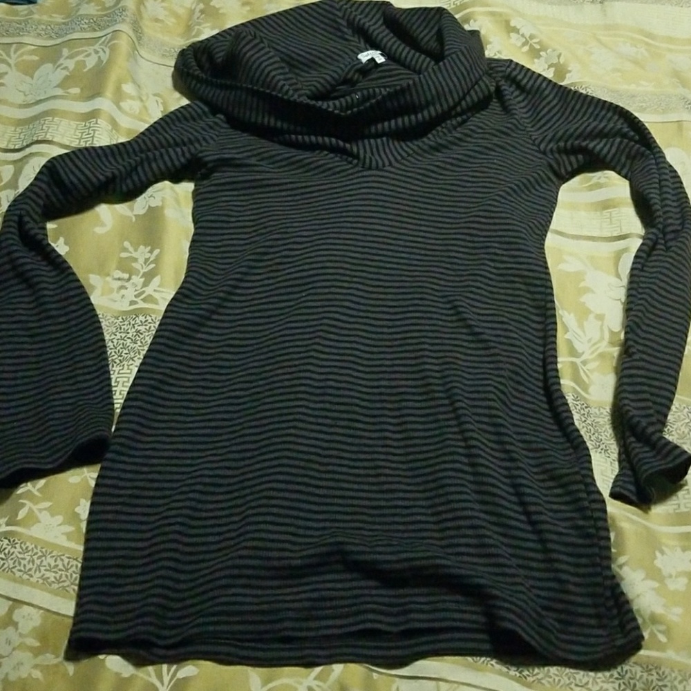 Splendid cowl neck knit